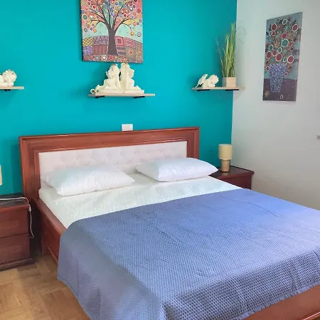 Appartement Capriati With Parking Garage *
